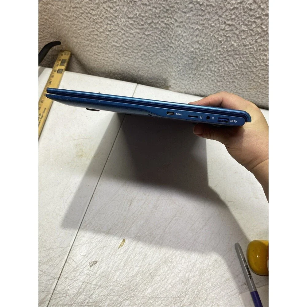 FOR PARTS / Repair - Gateway GWTN156-11BL 15